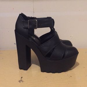 Black Mary Jane Platforms